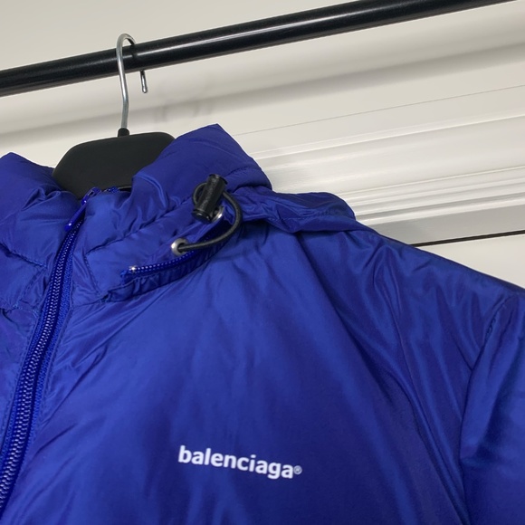 Balenciaga C Shape Blue Puffer Jacket - Picture 7 of 12